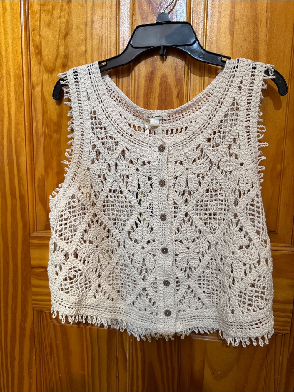 Button-Front Crochet Tank Top in Cream